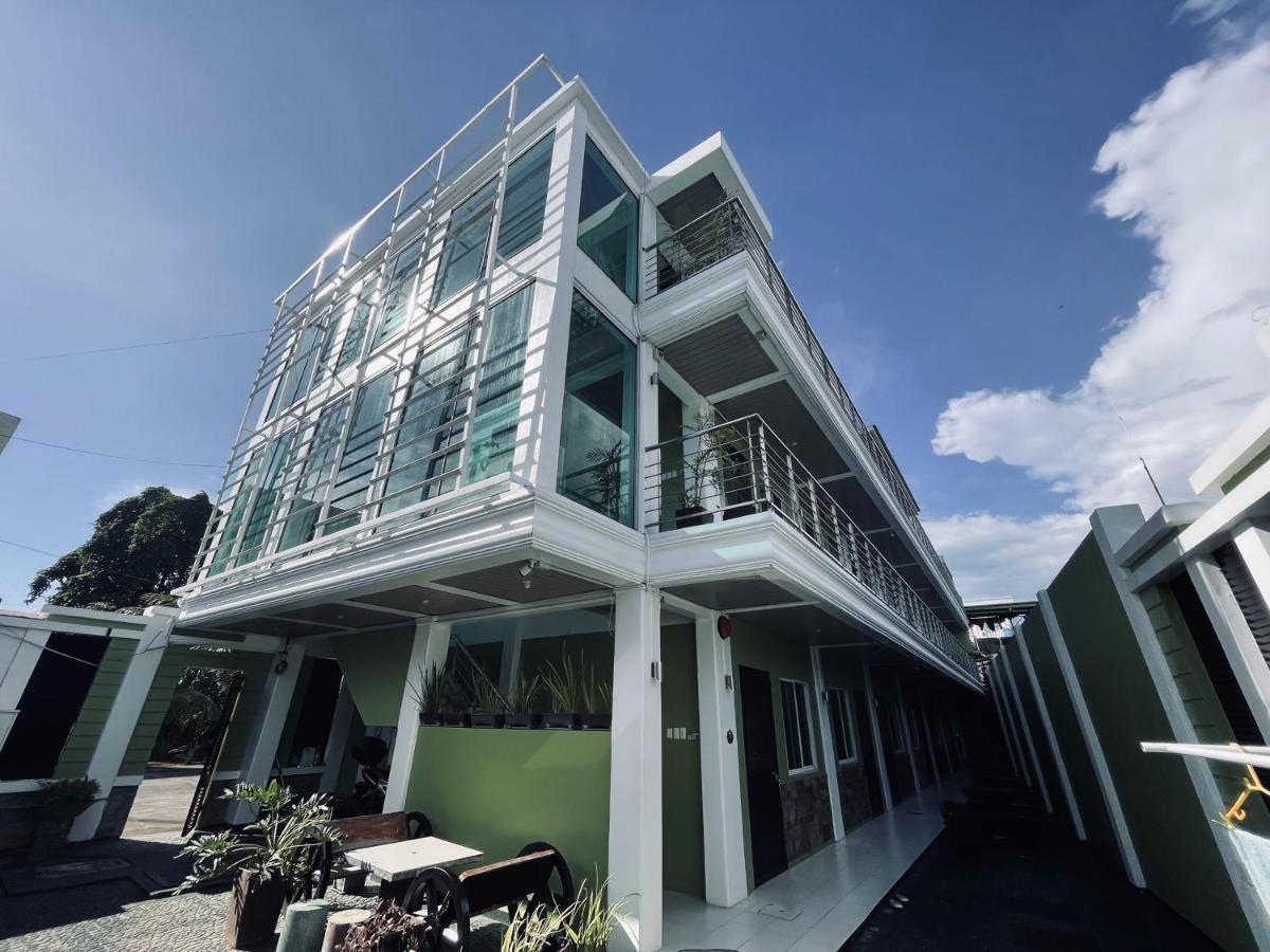 Delta Star Manor Hotel Naga  Exterior photo